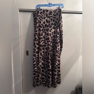 Wide leg leopard print pants
